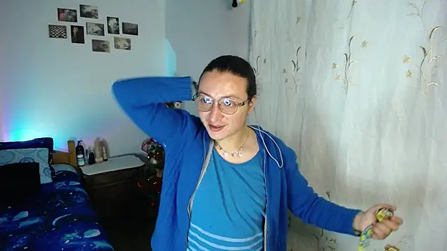 Snapshot of monkeywillwhite chatting on December 20, 2025, 3:20 am monkeywillwhite online show from December 20, 2025, 3:20 am