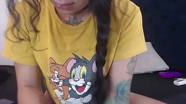 queenofwetqueens online show from November 14, 2025, 4:43 pm