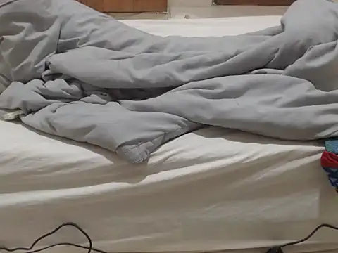 sadyann online show from April 4, 2026, 4:52 am