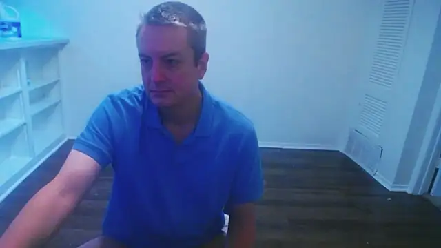 JulioMaximus online show from December 2, 2025, 9:49 pm