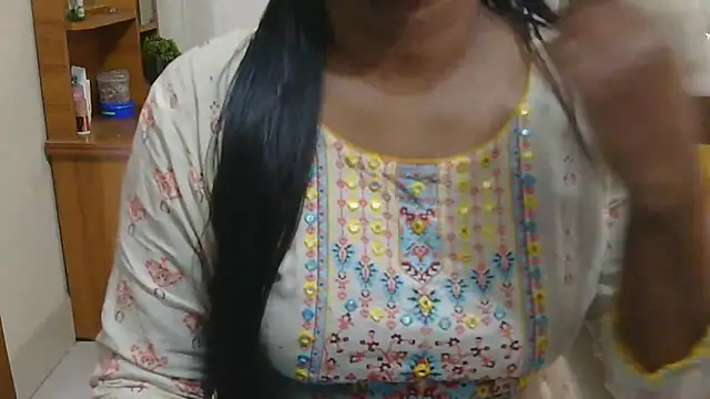 esita 1212 online show from February 26, 2026, 8:47 am