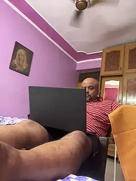 Snapshot of Dick_6inches chatting on June 18, 2026, 7:07 am Dick 6inches online show from June 18, 2026, 7:07 am