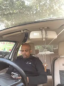 Dick 6inches online show from November 7, 2025, 4:28 am