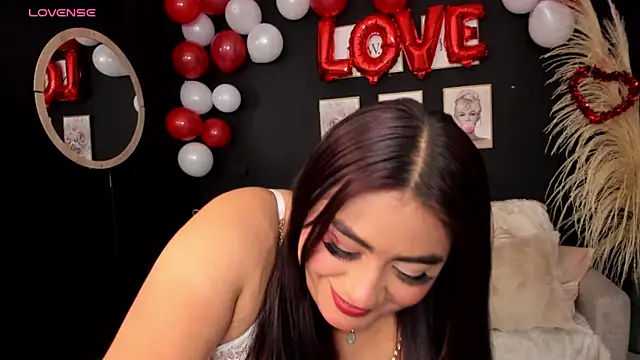 Snapshot of silvia_lane chatting on February 14, 2025, 4:58 am silvia lane online show from February 14, 2025, 4:58 am