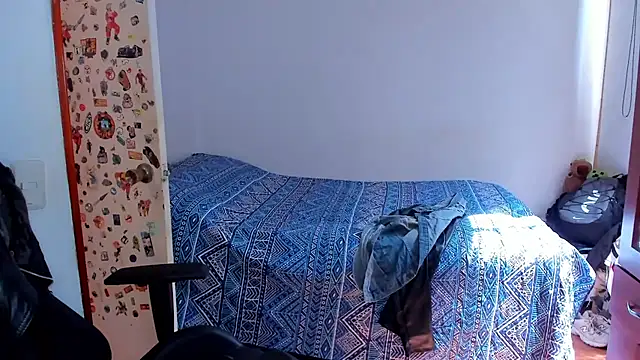 Snapshot of Tommy_Bred chatting on November 29, 2025, 6:08 pm Tommy Bred online show from November 29, 2025, 6:08 pm