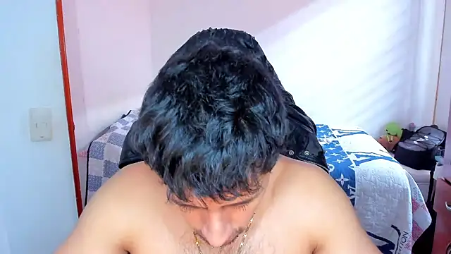 Snapshot of Tommy_Bred chatting on November 1, 2025, 5:18 pm Tommy Bred online show from November 1, 2025, 5:18 pm