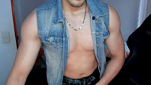 Tommy Bred online show from July 1, 2026, 7:47 pm