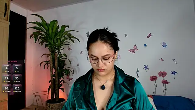 Snapshot of VICTORIABLACK_@xh chatting on May 6, 2026, 8:51 am VICTORIABLACK xh online show from May 6, 2026, 8:51 am