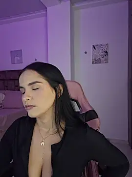 Snapshot of heyshaa chatting on November 14, 2025, 9:07 pm heyshaa online show from November 14, 2025, 9:07 pm