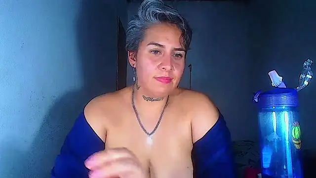 Yessi rousse online show from July 23, 2026, 1:58 am