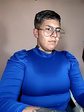 Yessi rousse online show from January 16, 2026, 1:31 am