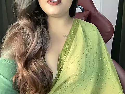 Snapshot of shanayaaa_1 chatting on June 30, 2026, 7:14 pm shanayaaa 1 online show from June 30, 2026, 7:14 pm
