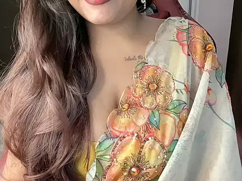 shanayaaa 1 online show from February 17, 2026, 6:49 pm