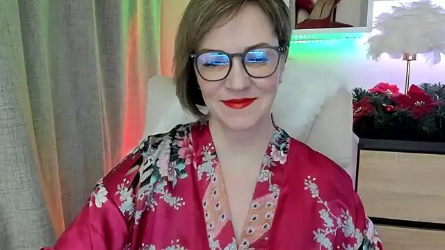 feliziaDesire online show from January 7, 2026, 4:17 am