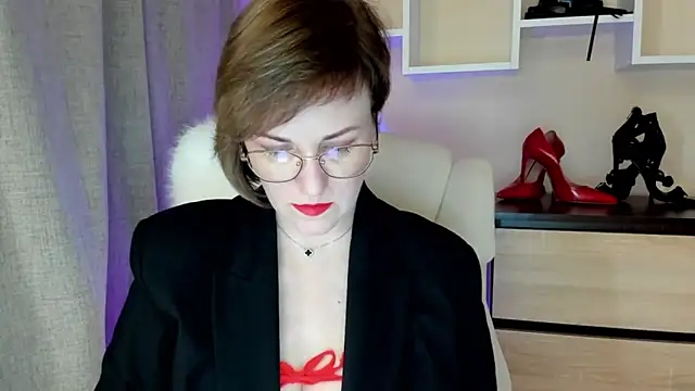 feliziaDesire online show from March 9, 2026, 12:09 pm