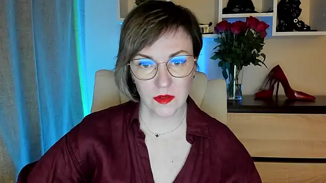 feliziaDesire online show from March 24, 2026, 4:40 pm