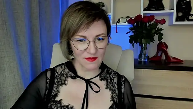 feliziaDesire online show from March 26, 2026, 1:09 pm