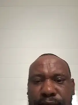 Snapshot of TheTwist chatting on February 26, 2025, 8:17 am TheTwist online show from February 26, 2025, 8:17 am