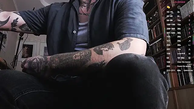 Snapshot of FindomJason chatting on October 8, 2025, 11:01 am FindomJason online show from October 8, 2025, 11:01 am