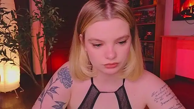 Snapshot of Hottie_Jane chatting on April 18, 2026, 5:10 am Hottie Jane online show from April 18, 2026, 5:10 am