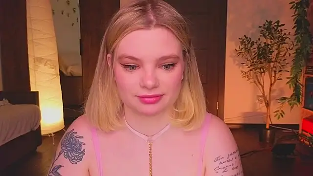 Snapshot of Hottie_Jane chatting on April 17, 2026, 11:35 am Hottie Jane online show from April 17, 2026, 11:35 am