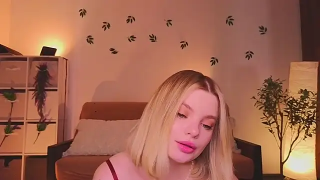 Snapshot of Hottie_Jane chatting on April 12, 2026, 11:46 am Hottie Jane online show from April 12, 2026, 11:46 am