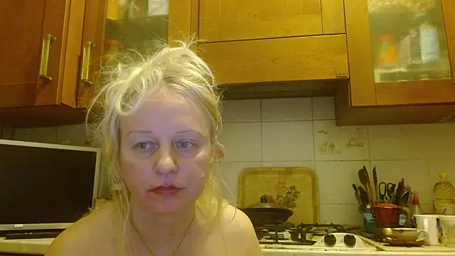 Snapshot of martachatte chatting on July 26, 2026, 2:07 am martachatte online show from July 26, 2026, 2:07 am
