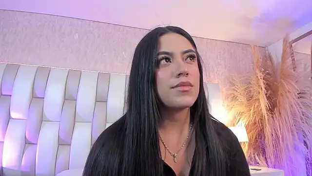 Snapshot of Rebeca_jones chatting on July 13, 2026, 12:04 pm Rebeca jones online show from July 13, 2026, 12:04 pm