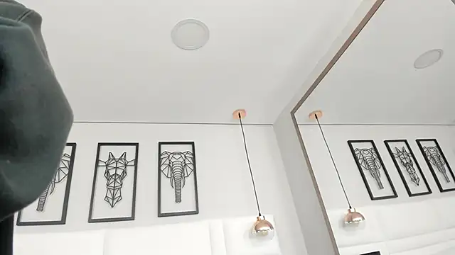 Snapshot of Rebeca_jones chatting on October 7, 2025, 12:06 pm Rebeca jones online show from October 7, 2025, 12:06 pm