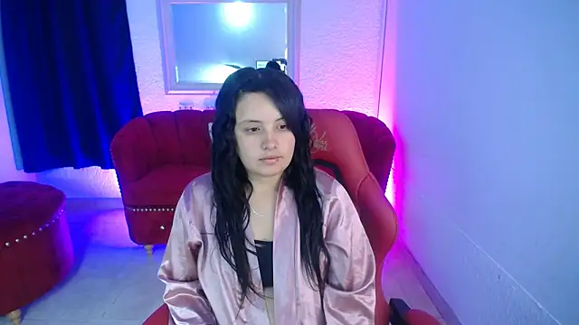Snapshot of nathaly_low1 chatting on June 9, 2026, 12:06 pm nathaly low1 online show from June 9, 2026, 12:06 pm