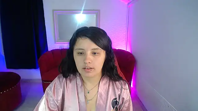 Snapshot of nathaly_low1 chatting on July 25, 2026, 12:00 pm nathaly low1 online show from July 25, 2026, 12:00 pm
