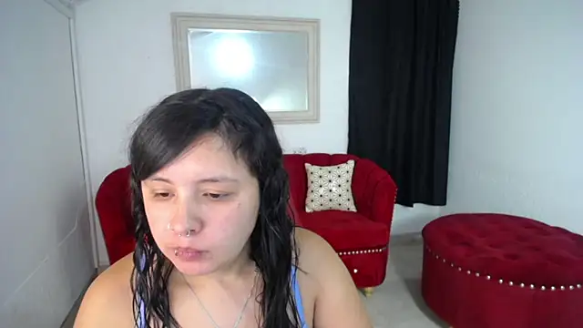 Snapshot of nathaly_low1 chatting on May 25, 2026, 12:59 pm nathaly low1 online show from May 25, 2026, 12:59 pm