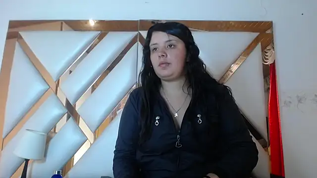 Snapshot of nathaly_low1 chatting on May 15, 2026, 1:09 pm nathaly low1 online show from May 15, 2026, 1:09 pm