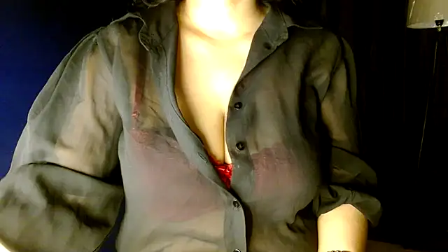 janifer001 online show from March 15, 2026, 12:39 am