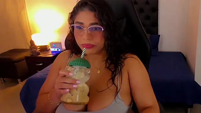 Snapshot of Jenny_Carters chatting on May 30, 2026, 12:50 am Jenny Carters online show from May 30, 2026, 12:50 am