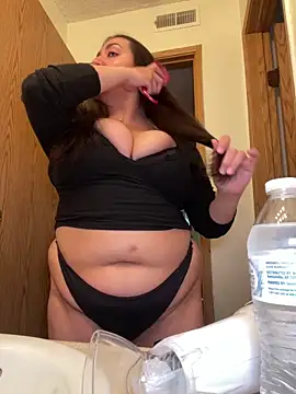 Snapshot of BustiBunny69 chatting on March 15, 2026, 2:07 am BustiBunny69 online show from March 15, 2026, 2:07 am