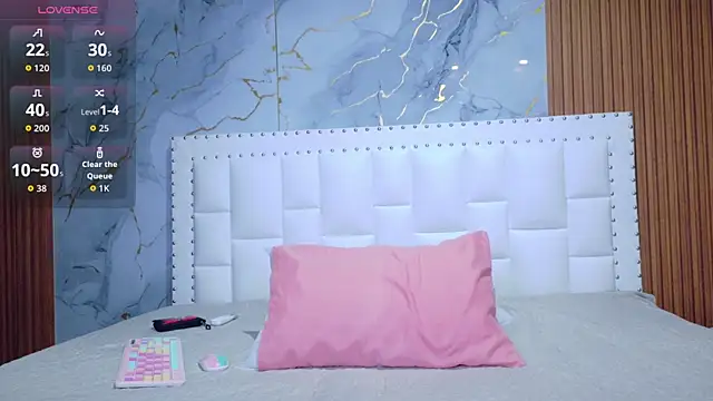 Snapshot of naughty_ebonyy chatting on February 7, 2026, 3:03 am naughty ebonyy online show from February 7, 2026, 3:03 am