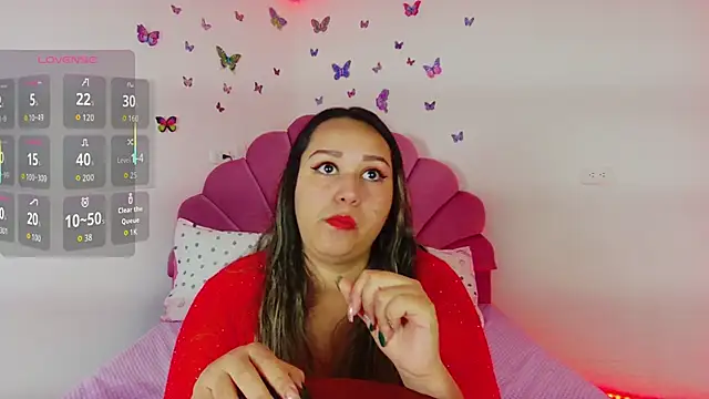 Snapshot of paula_brausin chatting on October 8, 2025, 9:37 pm paula brausin online show from October 8, 2025, 9:37 pm