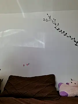 Snapshot of milflovelyxxx chatting on June 13, 2026, 5:16 am milflovelyxxx online show from June 13, 2026, 5:16 am
