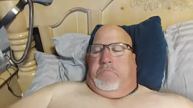 Snapshot of Bigbear0563 chatting on June 2, 2026, 4:07 pm Bigbear0563 online show from June 2, 2026, 4:07 pm