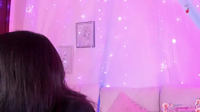 Snapshot of Mey_moon chatting on September 9, 2025, 3:05 am Mey moon online show from September 9, 2025, 3:05 am