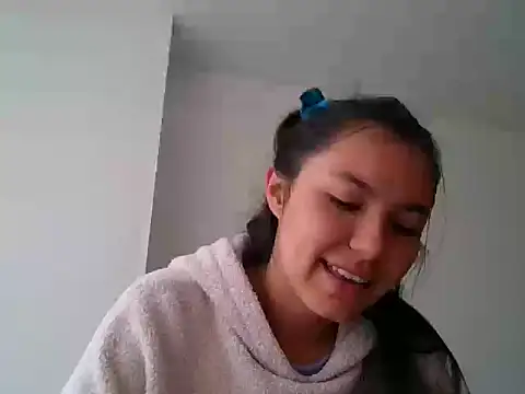 Snapshot of _andygirl chatting on December 2, 2025, 10:00 pm andygirl online show from December 2, 2025, 10:00 pm