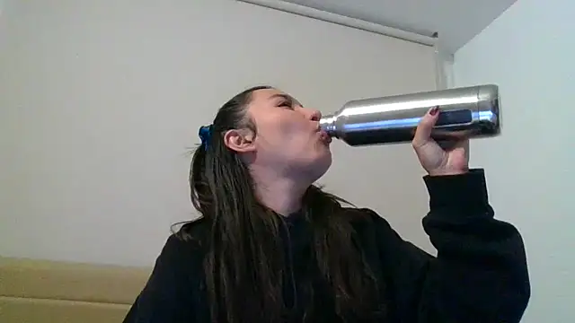  andygirl online show from May 12, 2026, 12:08 am