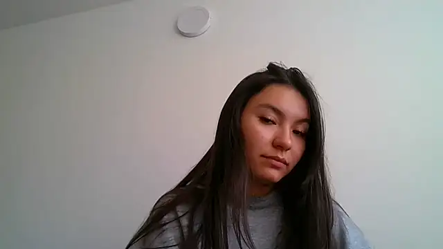  andygirl online show from April 11, 2026, 6:44 pm