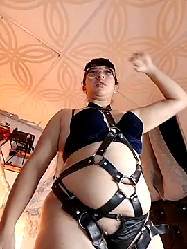 Piafisher1 online show from October 25, 2025, 11:16 pm