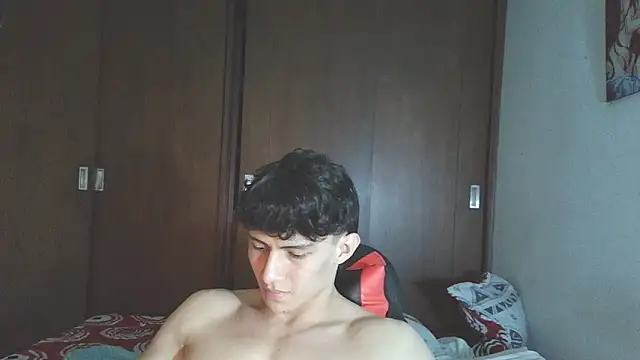 aresholland online show from October 22, 2025, 3:17 am