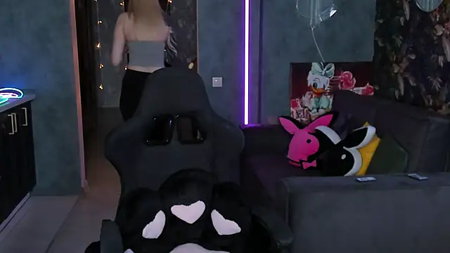 Blckmirrorr online show from February 21, 2026, 2:24 am