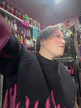 Snapshot of TamySweetness chatting on May 14, 2026, 5:43 pm TamySweetness online show from May 14, 2026, 5:43 pm