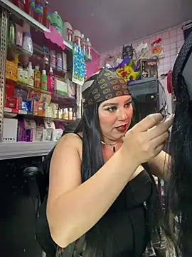 Snapshot of TamySweetness chatting on May 29, 2026, 6:03 pm TamySweetness online show from May 29, 2026, 6:03 pm