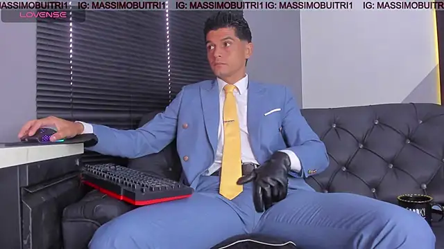 Snapshot of massimo_g chatting on July 24, 2026, 12:23 pm massimo g online show from July 24, 2026, 12:23 pm